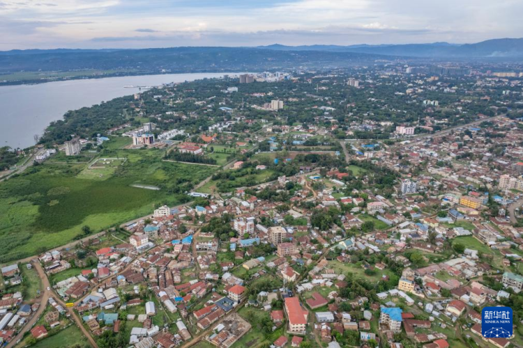 在肯尼亚，有条“蔗糖之路”