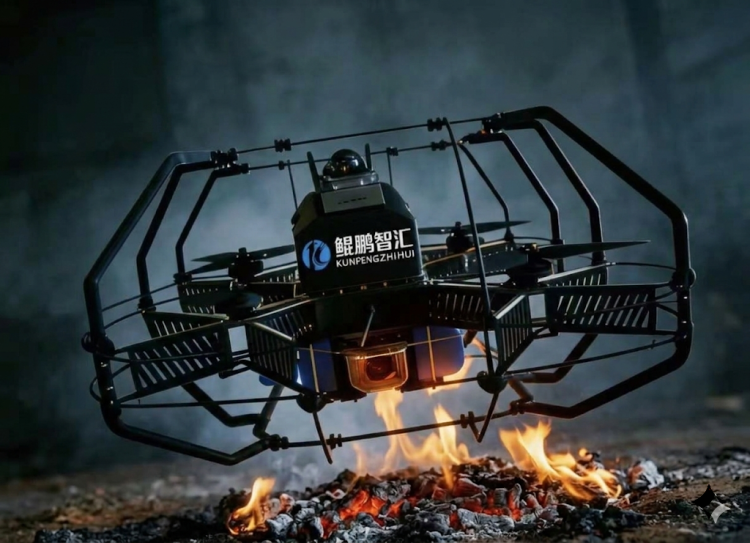 填补行业空白，防火地下室内消防无人机亮相 鲲鹏智汇“烈焰先锋”守护逆行之路