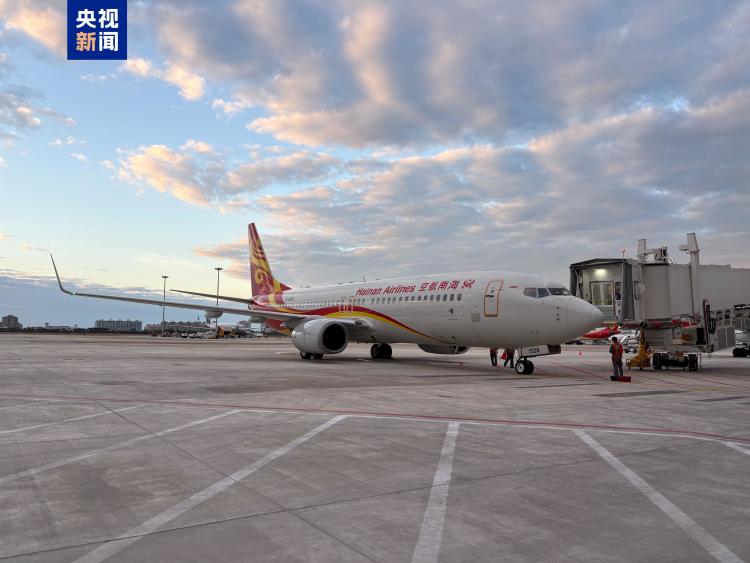 海南三亚凤凰国际机场T3航站楼今日起试运行