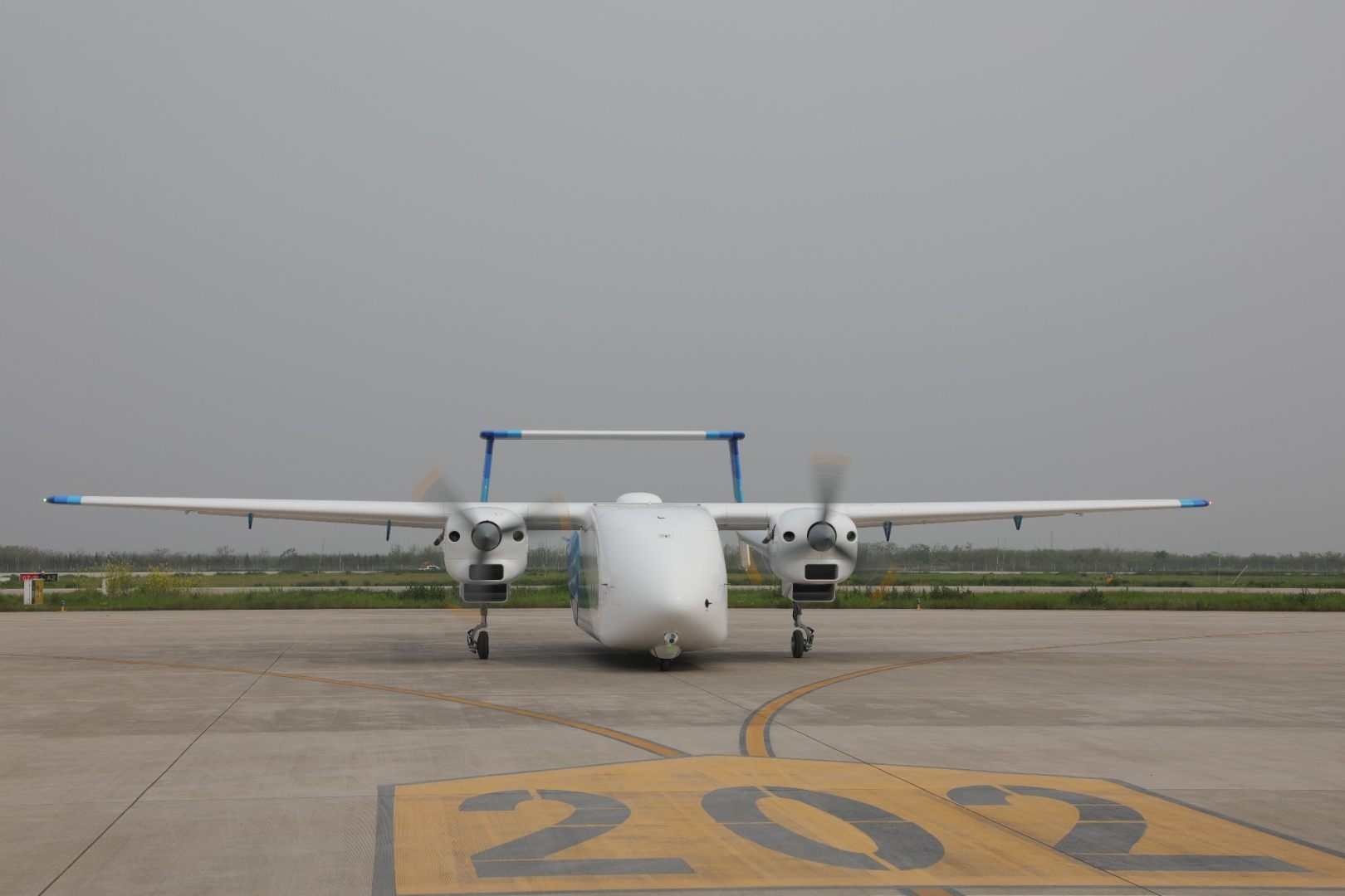 一图解读 | HH-200首飞成功！我国自主研发的“无人飞卡”来了！