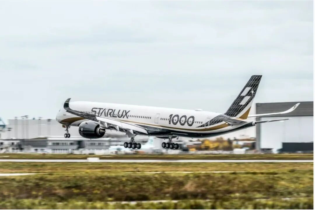 首架A350-1000，航司老板自提自驾！