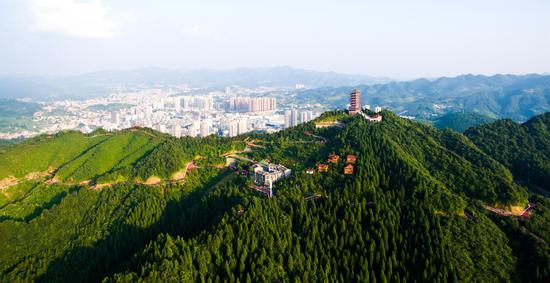 箐山之上。习水县融媒体中心供图