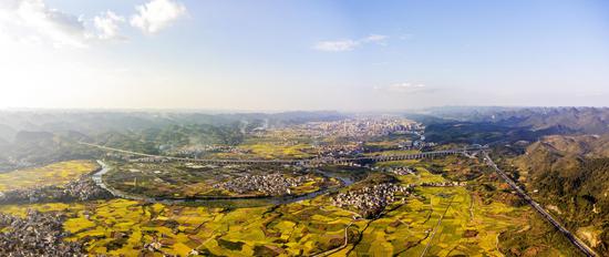 涟江大坝  黄平摄