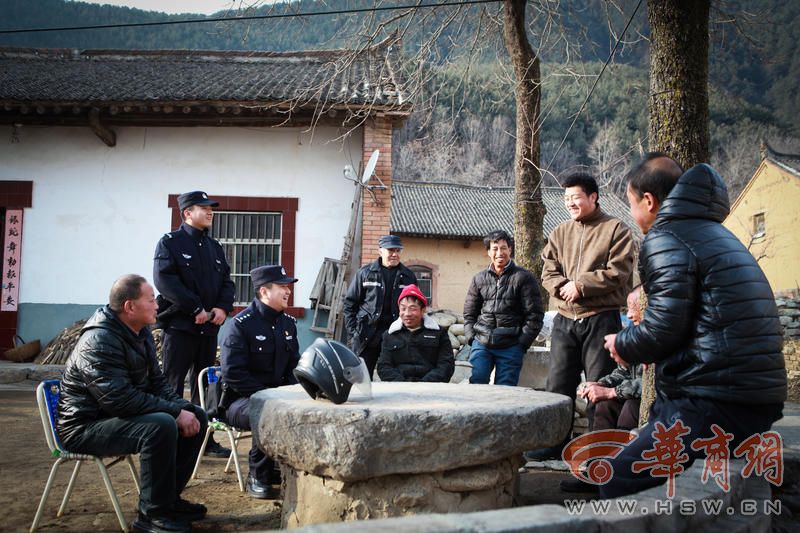 新春走基层|蓝田年味里的那一抹“警”色