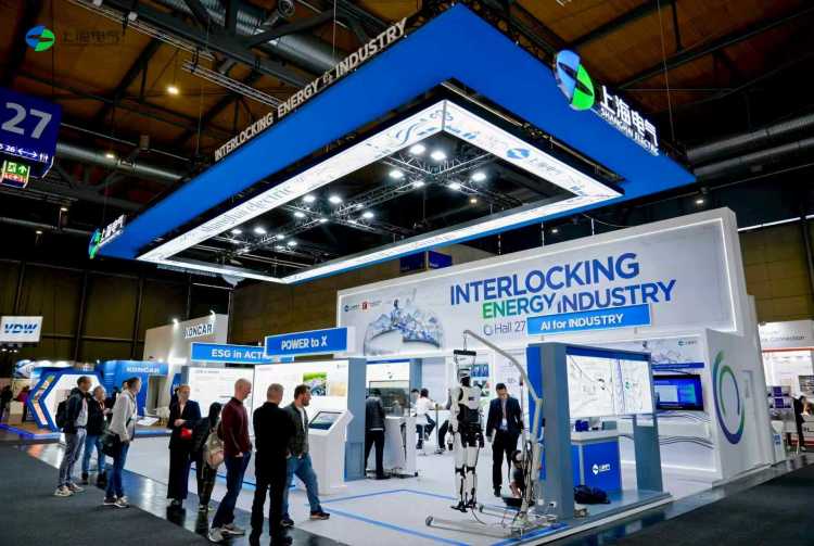 中国智造闪耀汉诺威：上海电气展示“AI+绿色”硬核实力