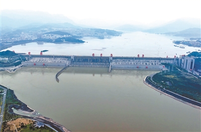 我国水利建设投资连续4年超万亿元2025年实施各类水利项目47563个 吸纳就业315万人