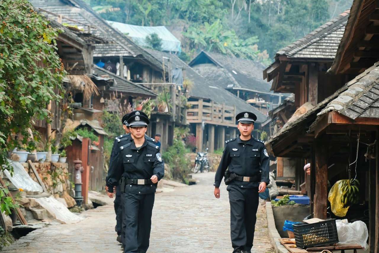 云南普洱：他们在北回归线守护生态屏障