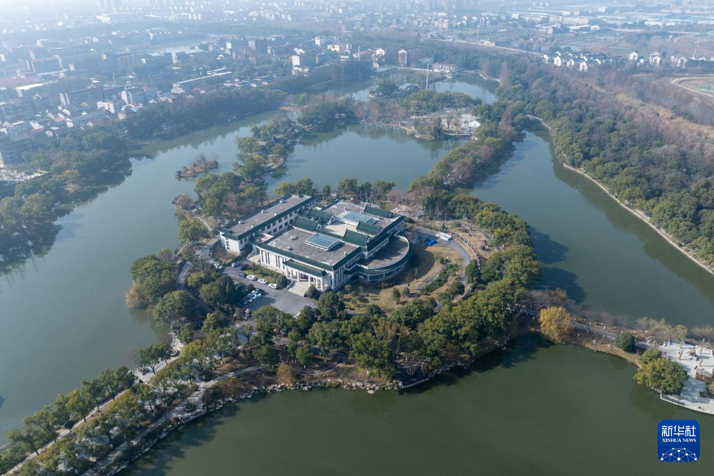 文化中国行丨湖北荆州：技术创新为有机质文物全生命周期“护航”