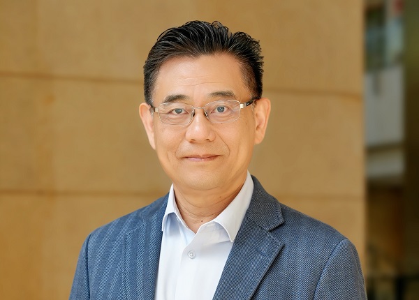 杨德斌代表：从对话AI到物理AI，要在人才、数据、标准上协同发力