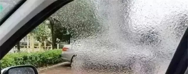 道路结冰黄色预警！河南52条暴雪预警生效中，这场雪还要下多久？