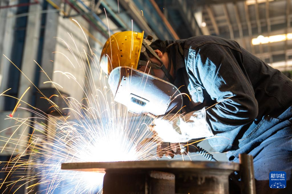 湖南常德：瞄准国际市场 赶制外贸订单