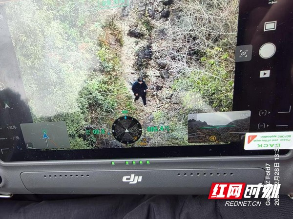 湘西永顺：警犬+无人机协作 成功找回走失老人